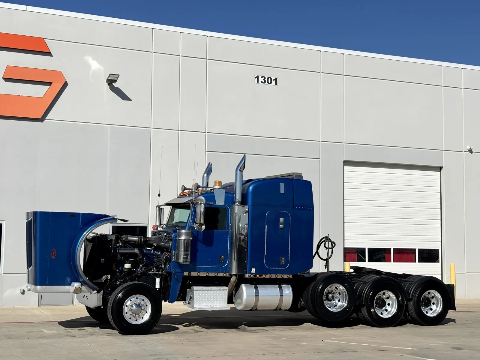 2018 Peterbilt 389 in Hutchins, TX — photo 10