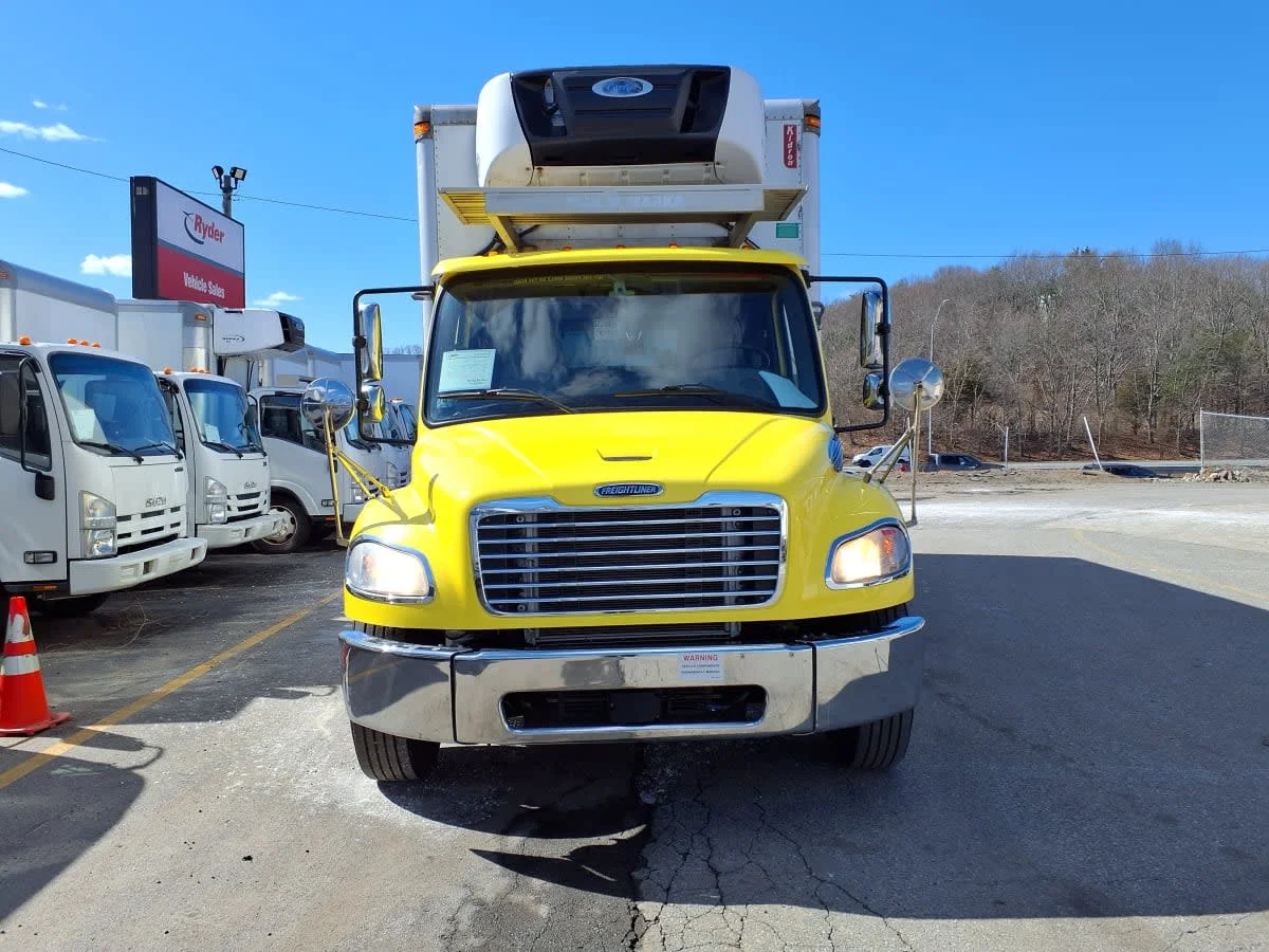 2019 Freightliner M2 106 in Salisbury, MA — photo 2