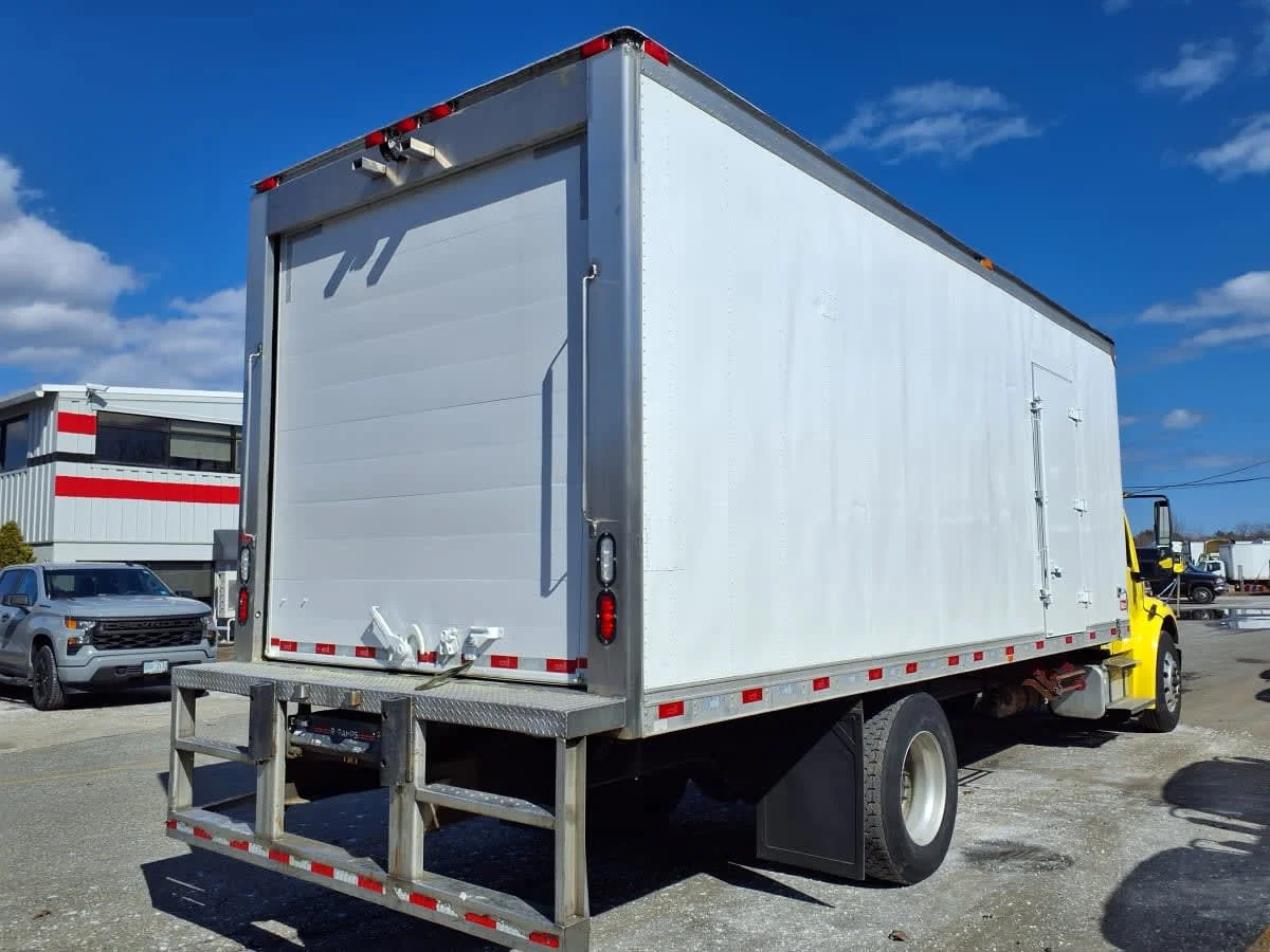 2019 Freightliner M2 106 in Salisbury, MA — photo 4
