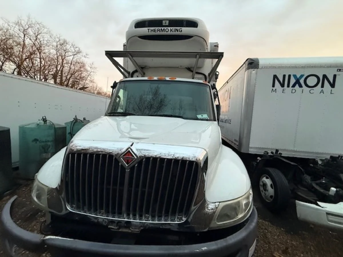 2019 International MV - image 7