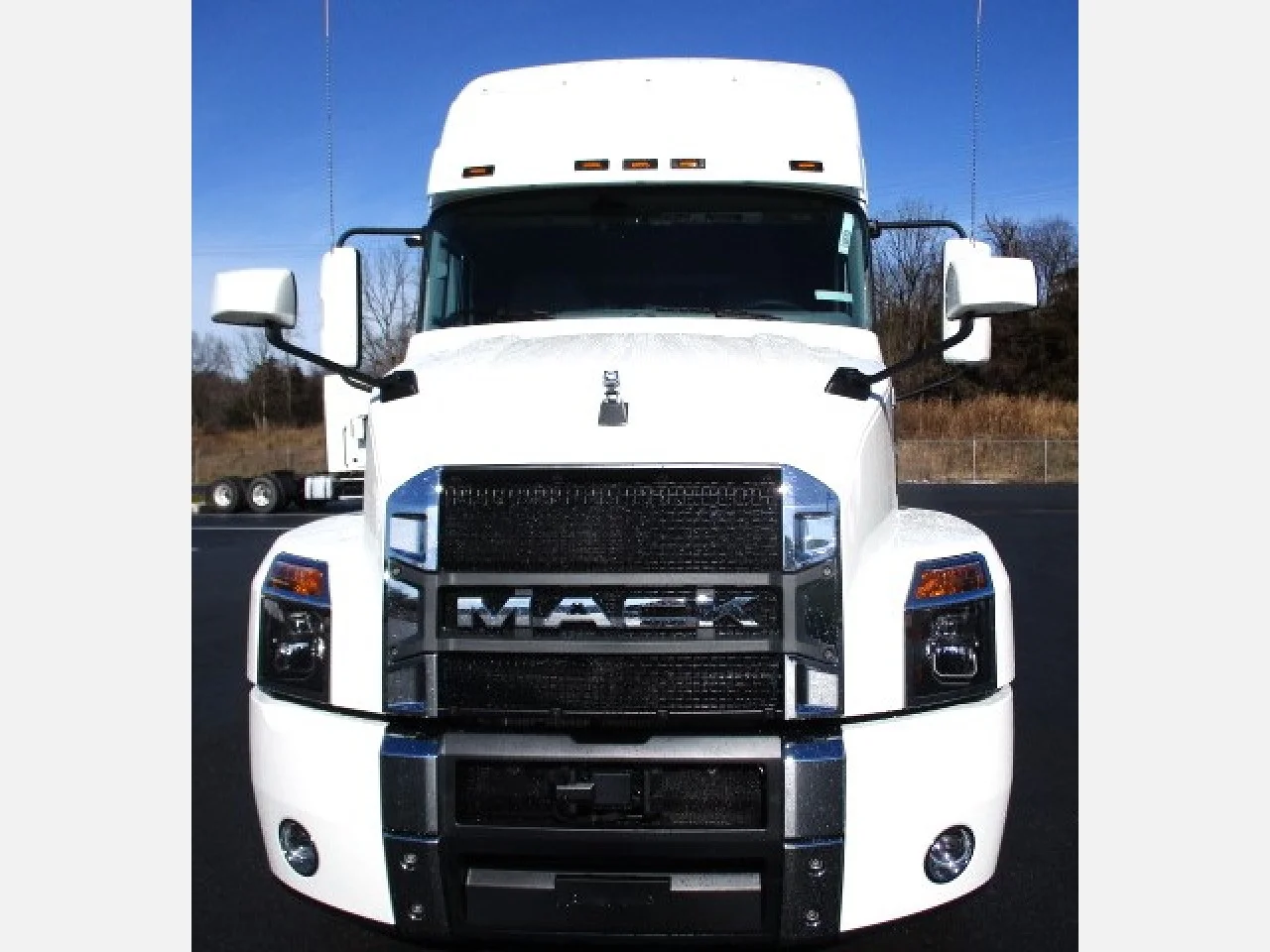2024 Mack Anthem in Hagerstown, MD — photo 2