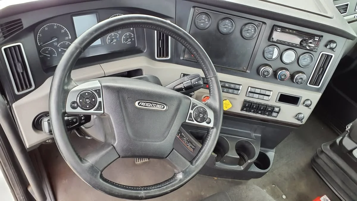 2019 Freightliner Cascadia in Tacoma, WA — photo 7