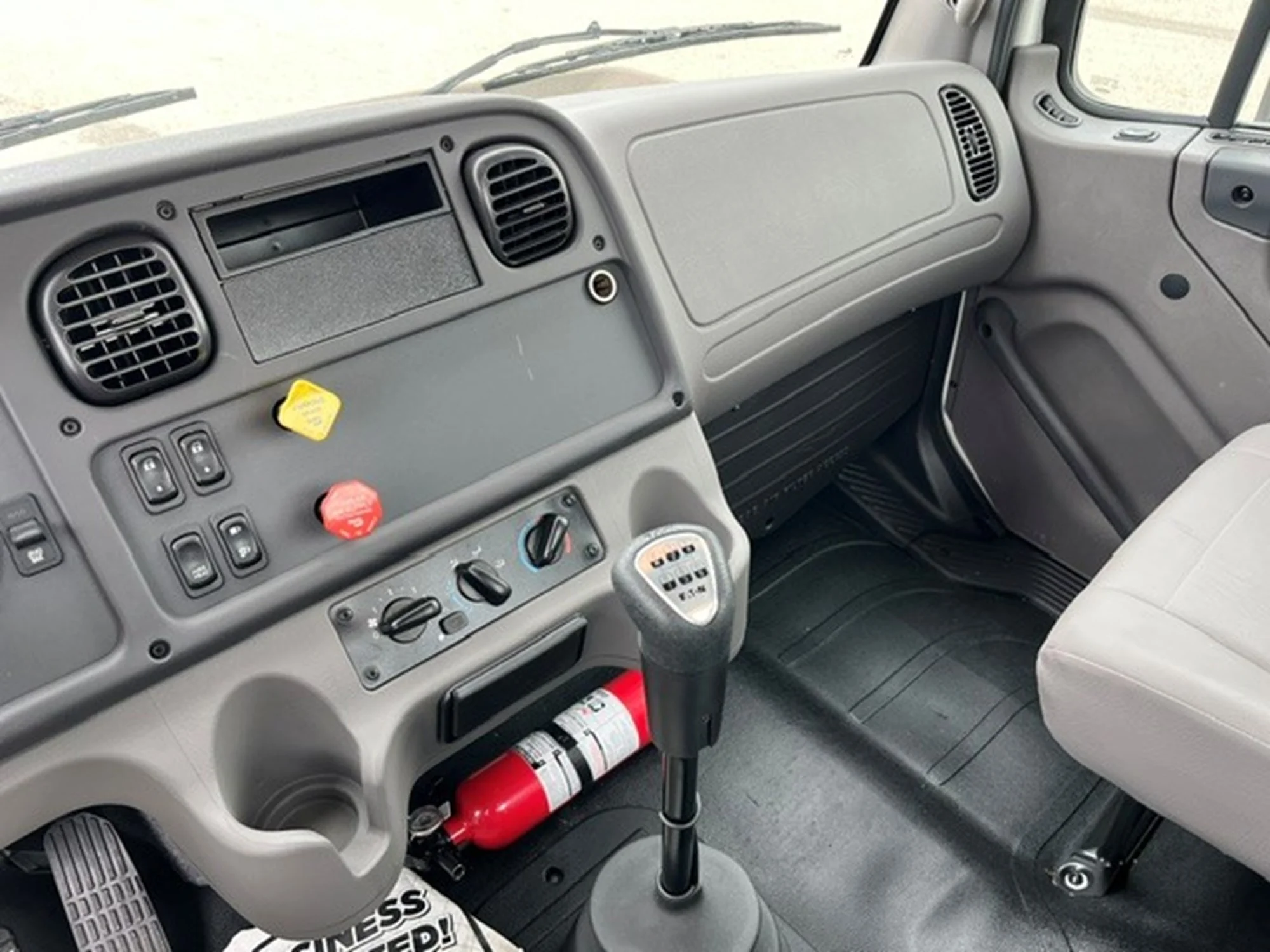 2023 Freightliner eM2 in MI — photo 14