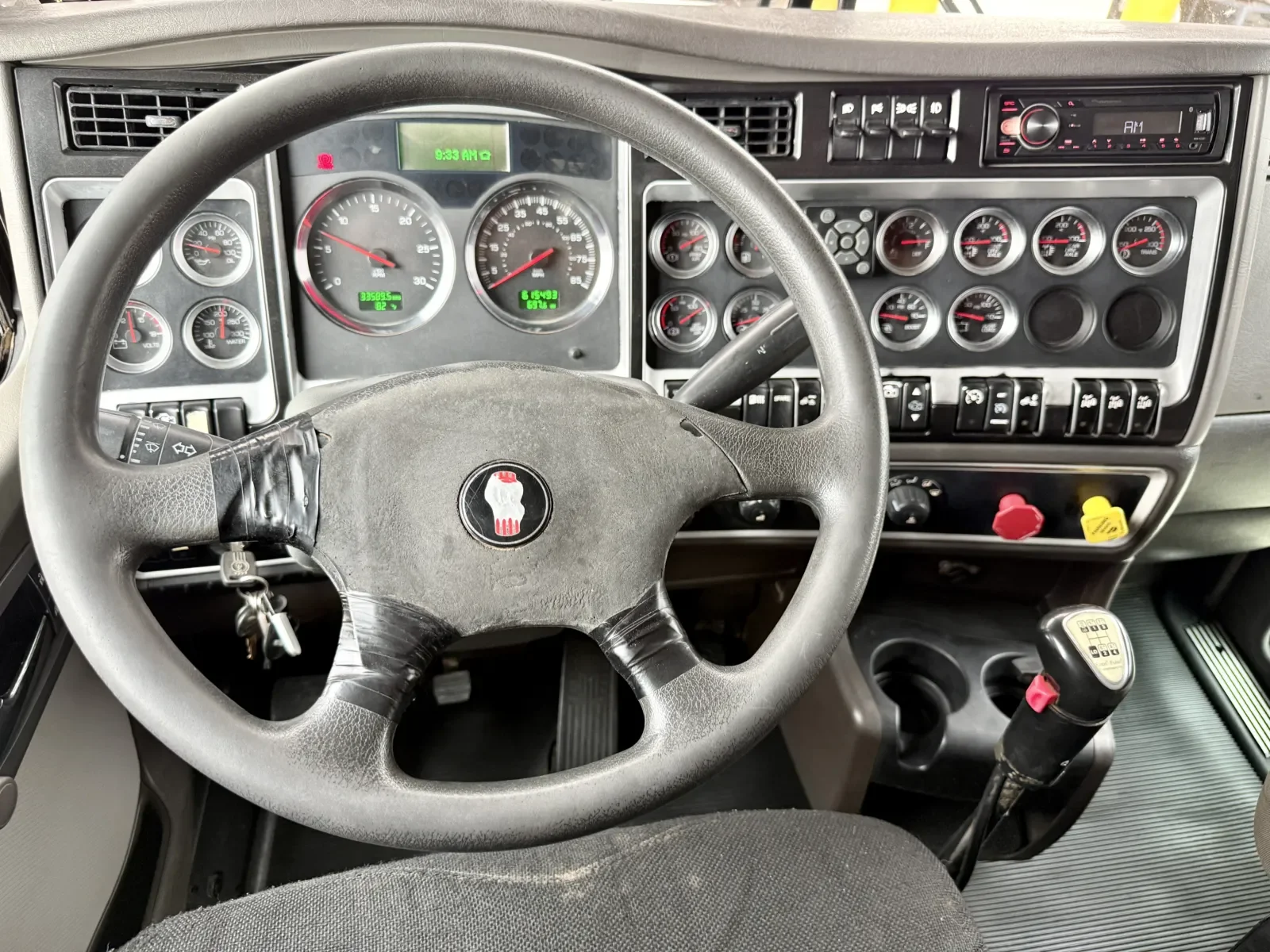 2012 Kenworth T800 in New Lenox, IL — photo 16