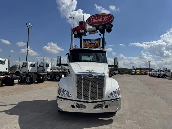 2026 Peterbilt 579 - image 10