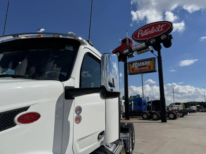 2026 Peterbilt 579 - image 23