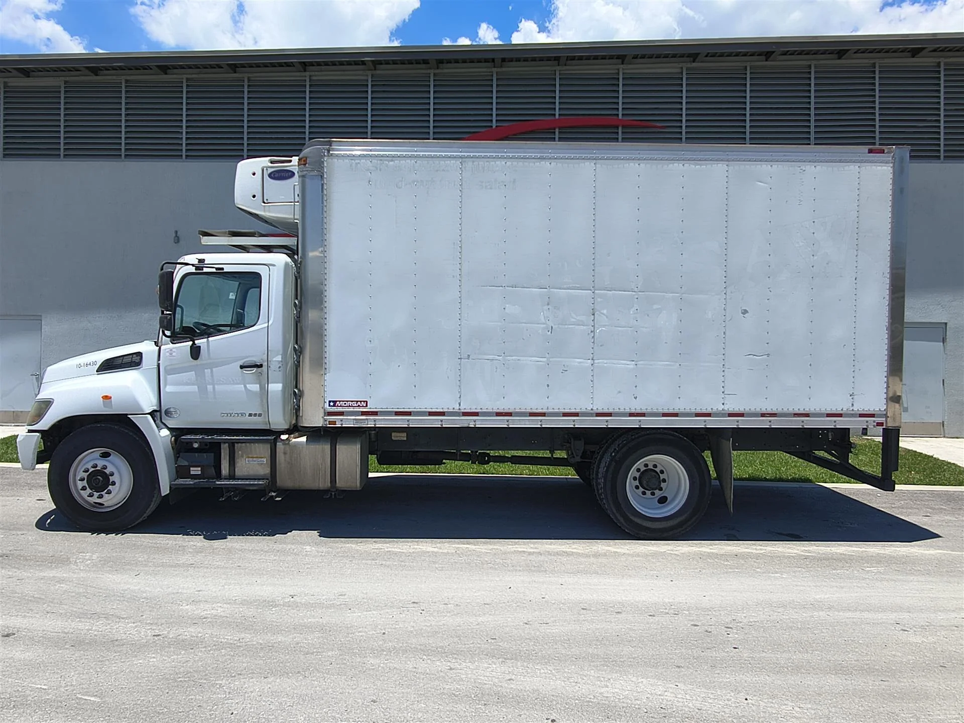 2016 Hino 268 in Fort Lauderdale, FL — photo 7