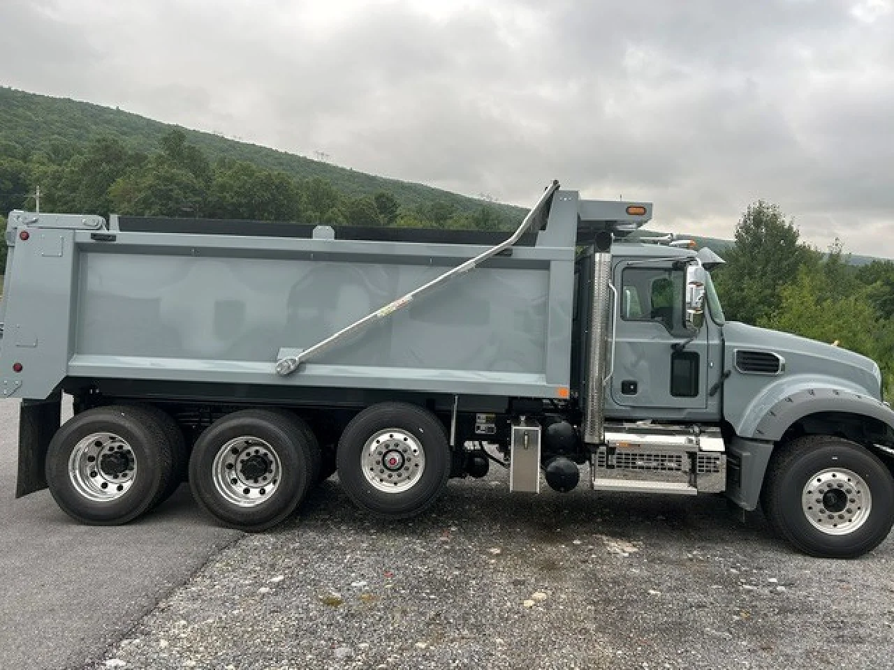 2027 Mack Granite in Altoona, PA — photo 2
