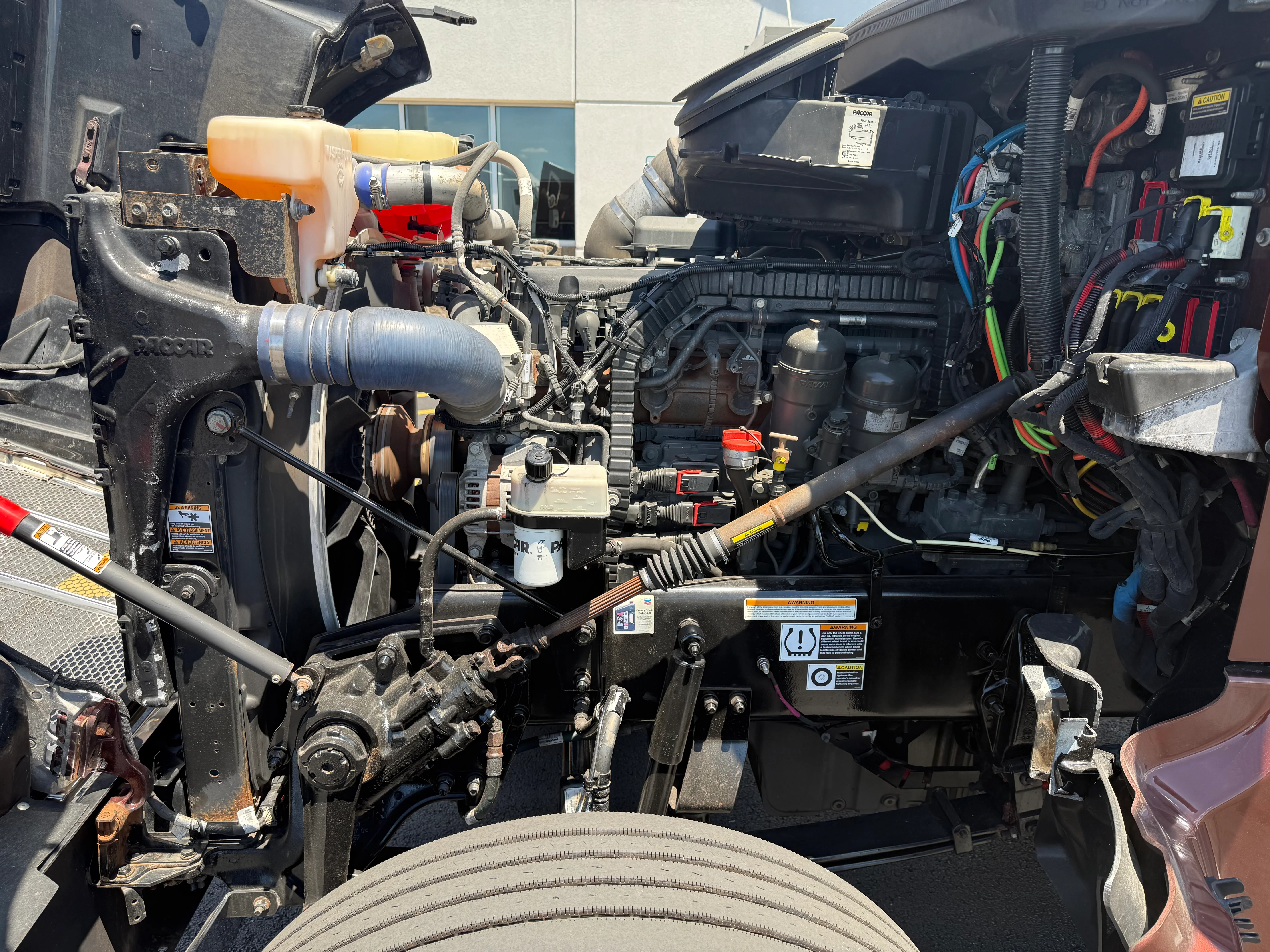 2023 Peterbilt 567 in Louisville, KY — photo 8
