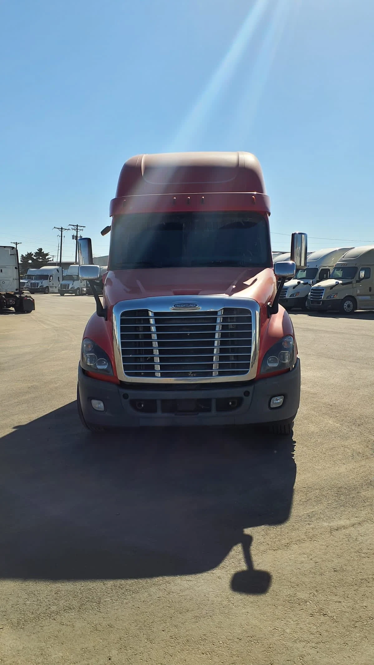 2019 Freightliner Cascadia in Tacoma, WA — photo 2