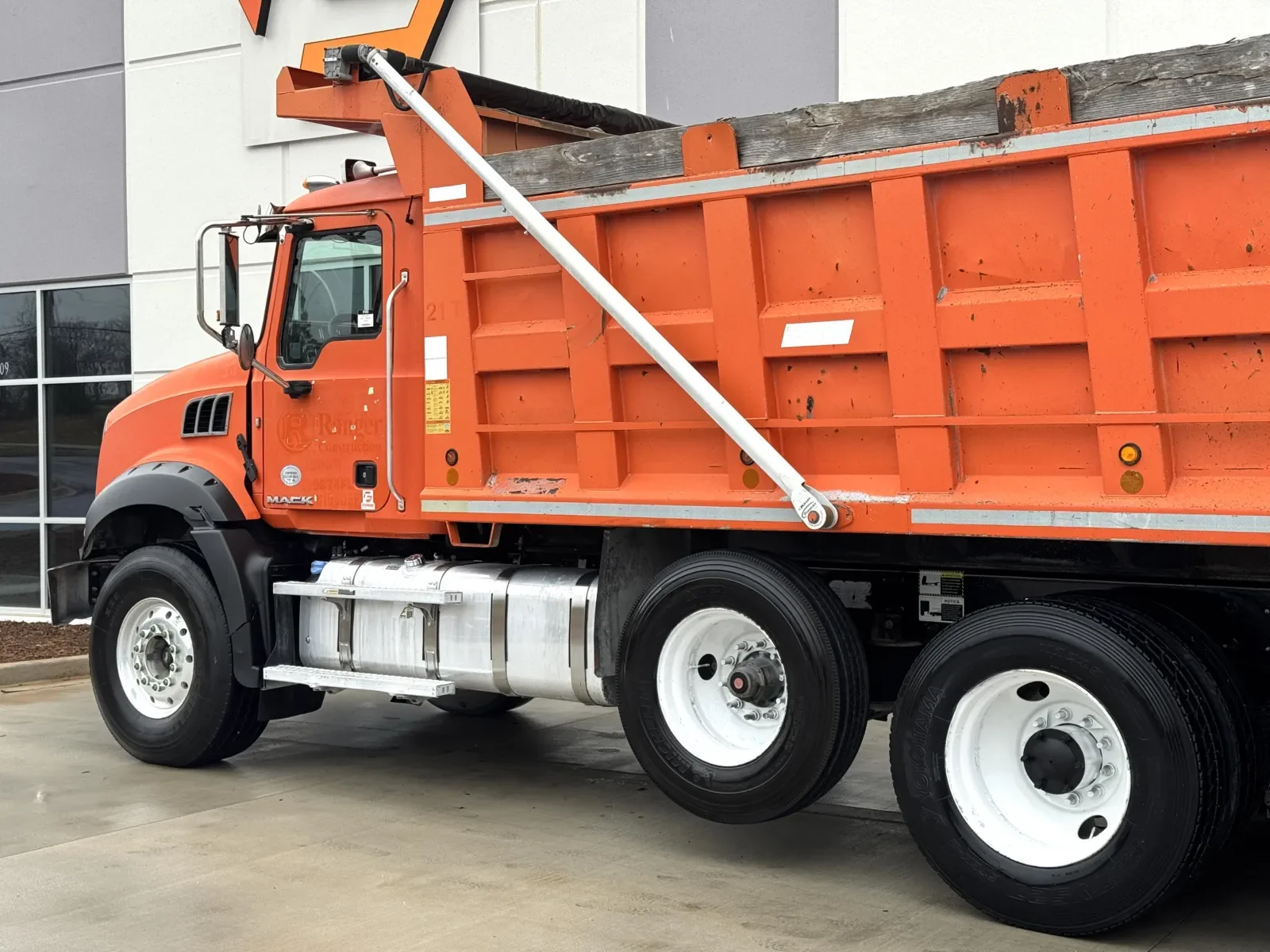 2016 Mack in Greer, SC — photo 9