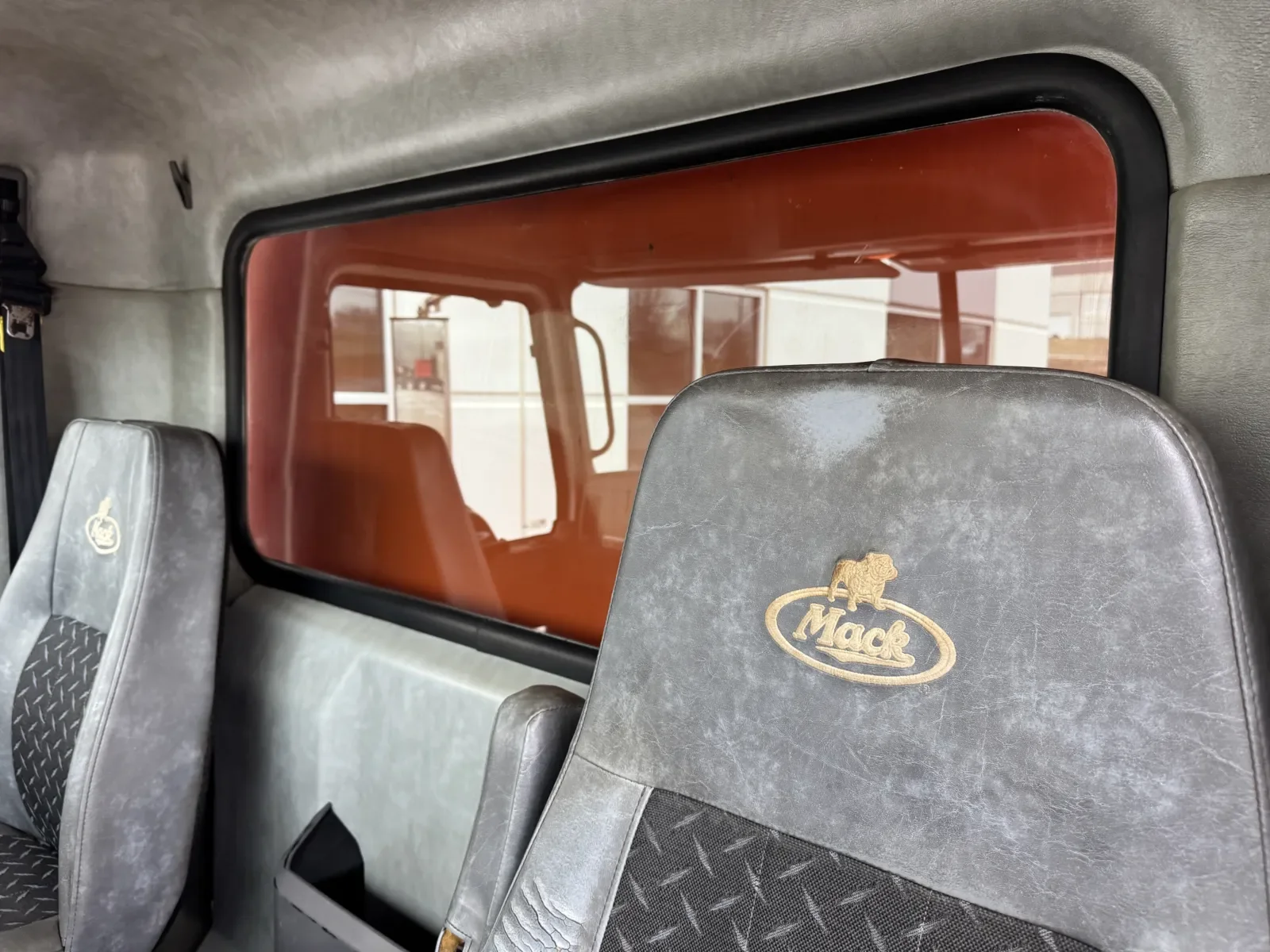 2016 Mack in Greer, SC — photo 21