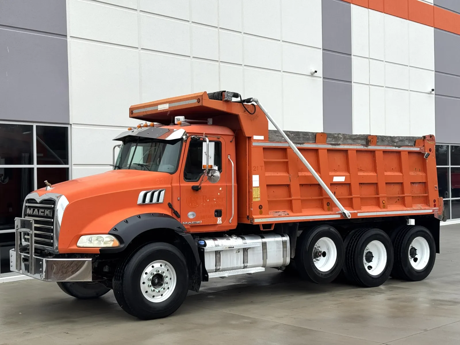 2016 Mack in Greer, SC — photo 3