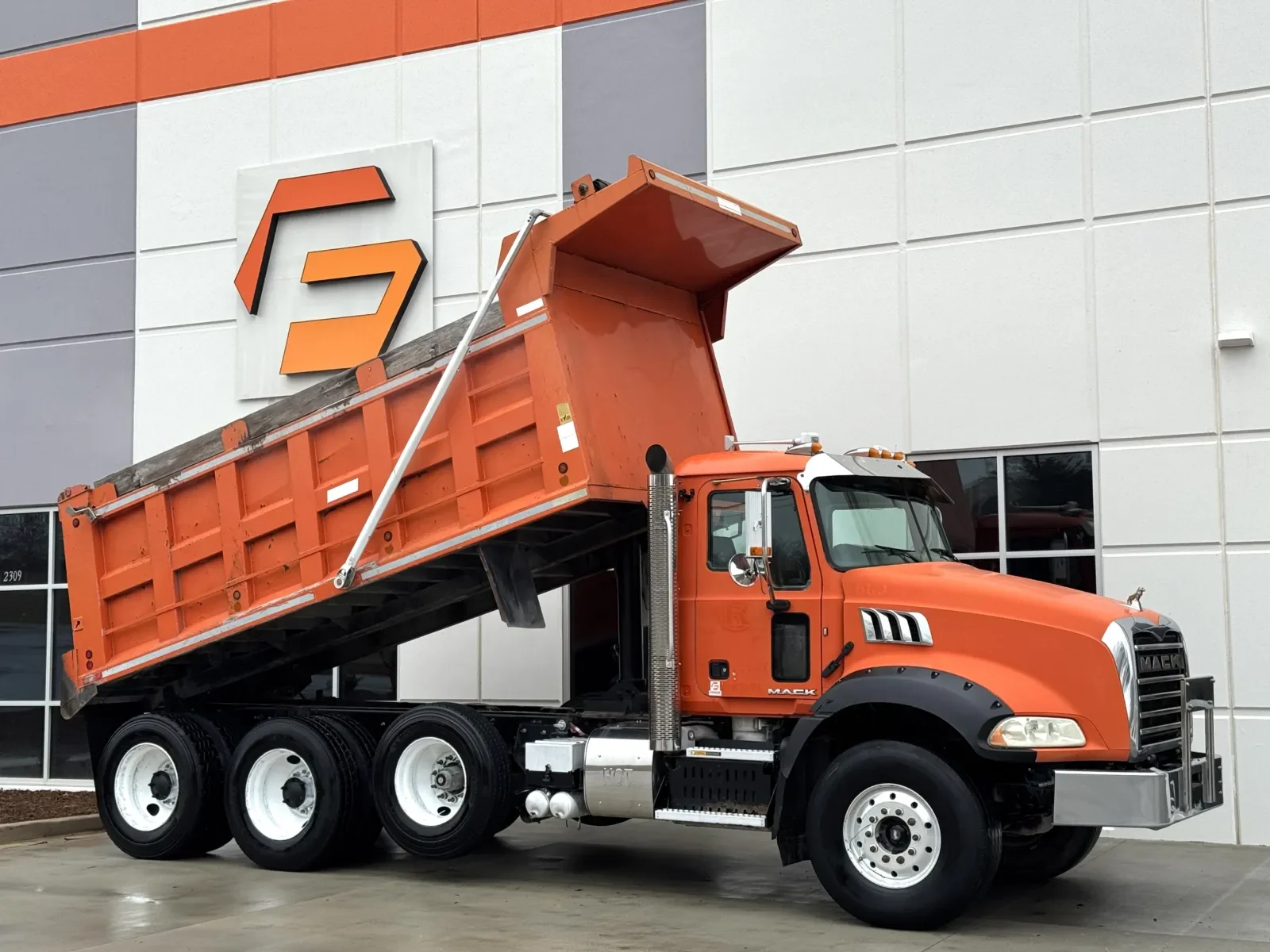 2016 Mack in Greer, SC