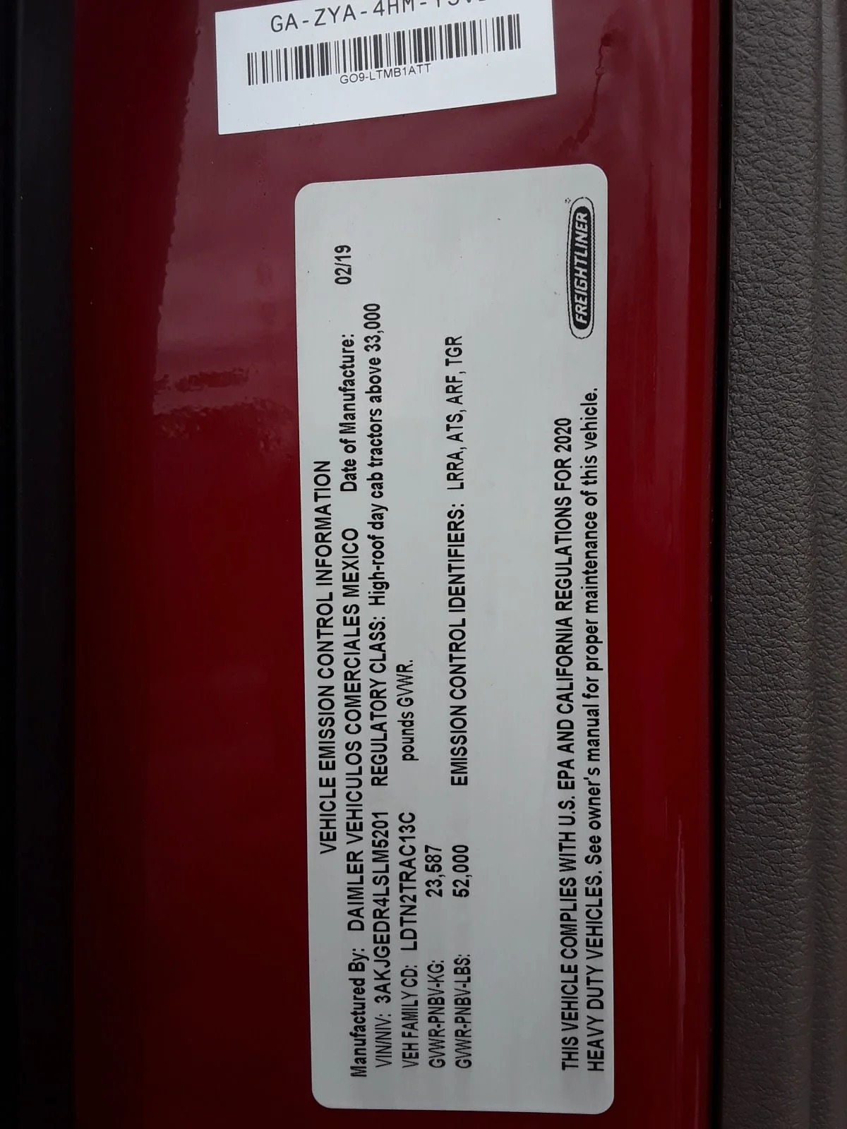 2020 Freightliner Cascadia in Montebello, CA — photo 10