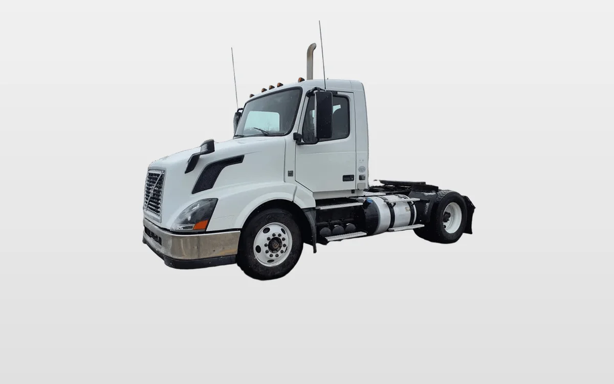 2016 Volvo - image 1