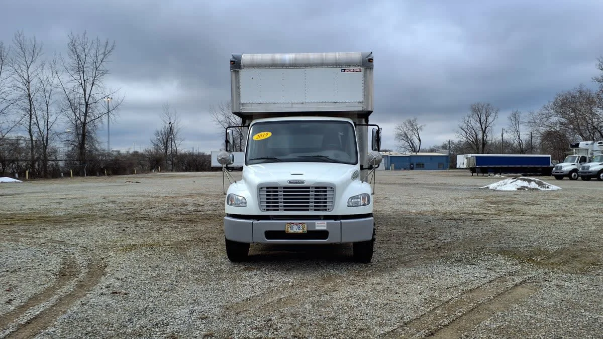 2019 Freightliner M2 106 in West Chester, OH — photo 2