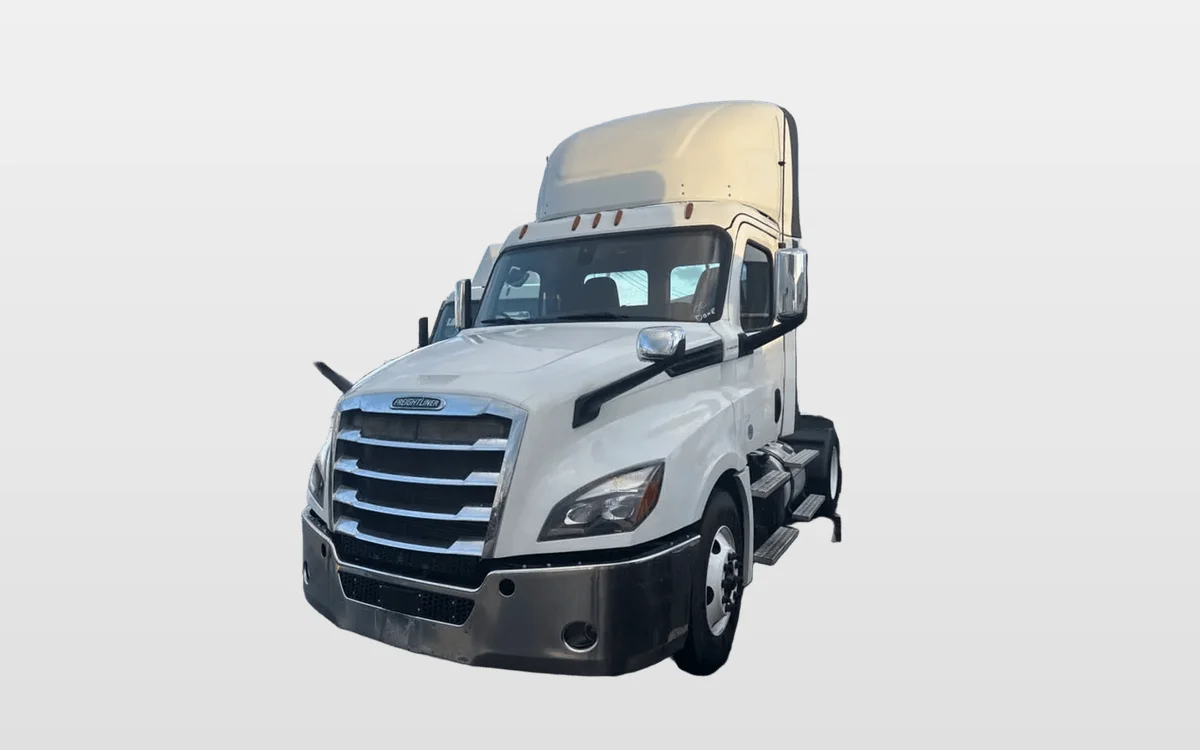 2019 Freightliner - image 1
