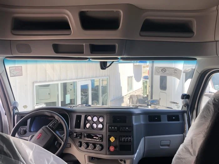 2024 Peterbilt 579 in San Diego, CA — photo 4
