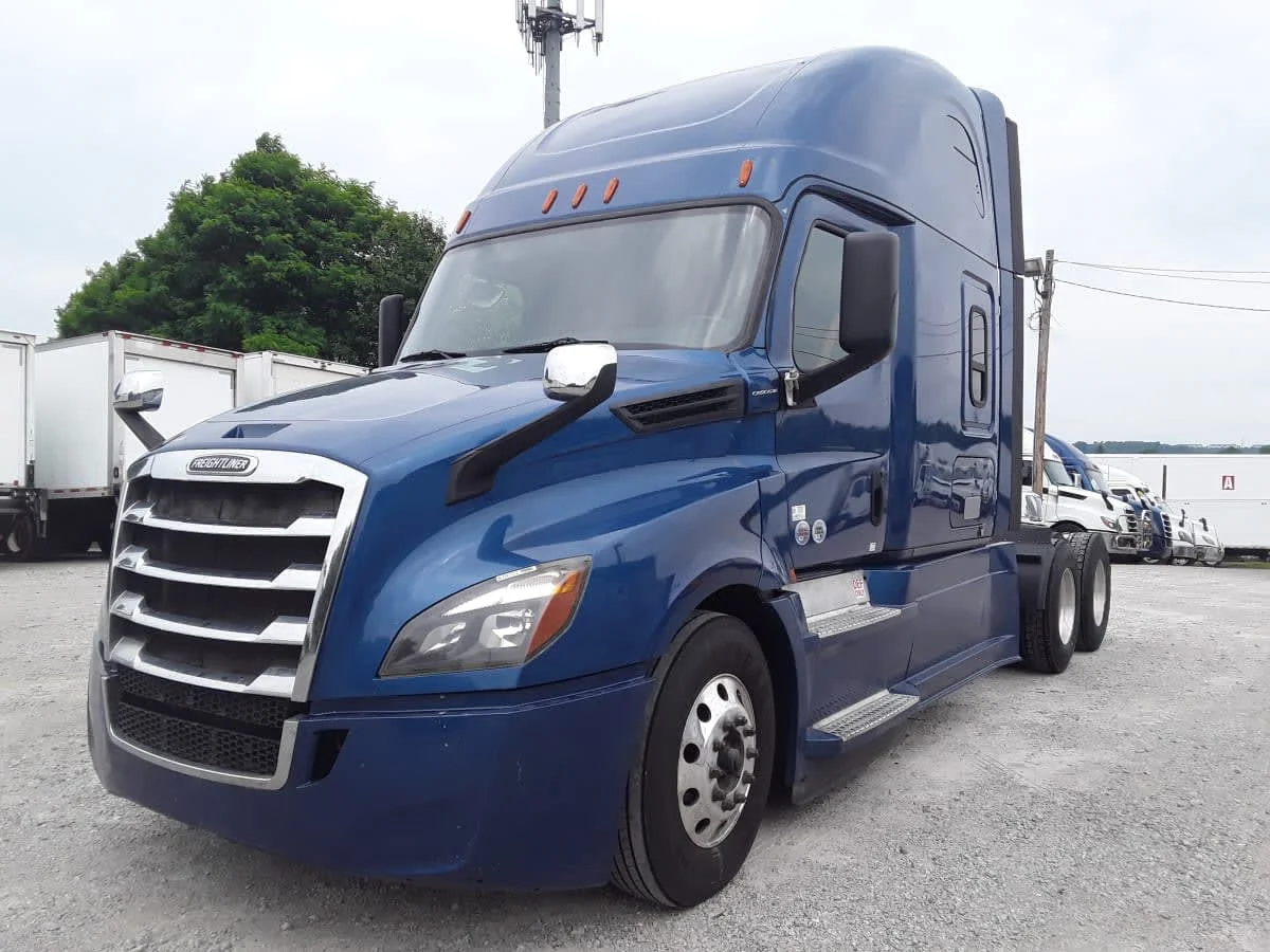 2020 Freightliner Cascadia