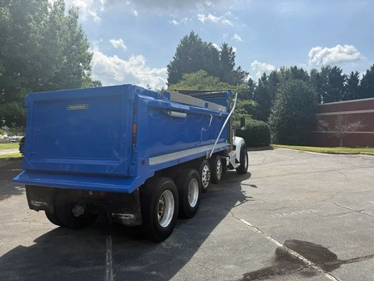 2024 Kenworth T880 in Greensboro, NC — photo 7