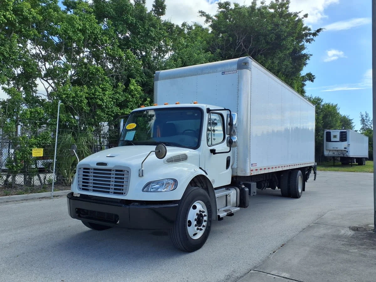 2022 Freightliner M2 106