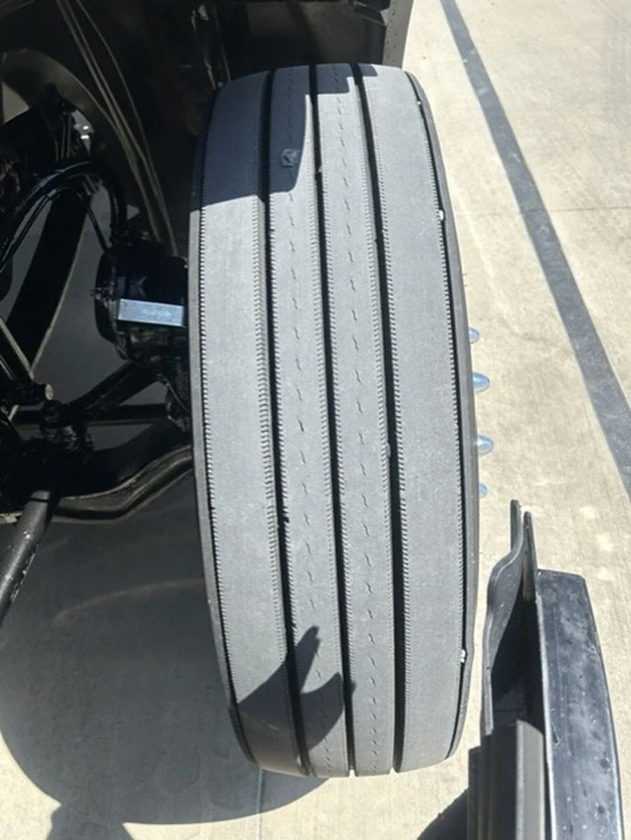 2023 Freightliner Cascadia — photo 13