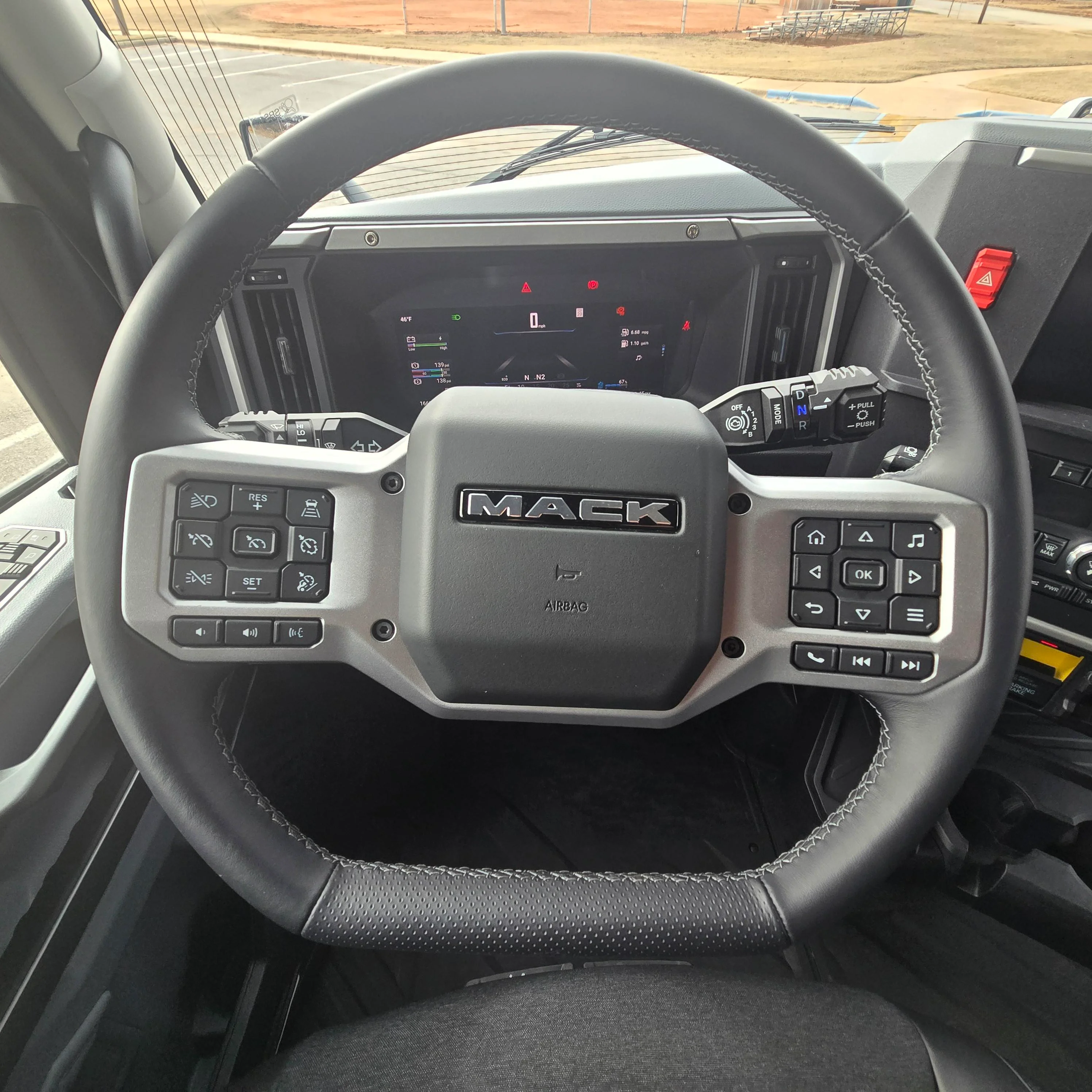 2026 Mack Pinnacle in Wichita Falls, TX — photo 29