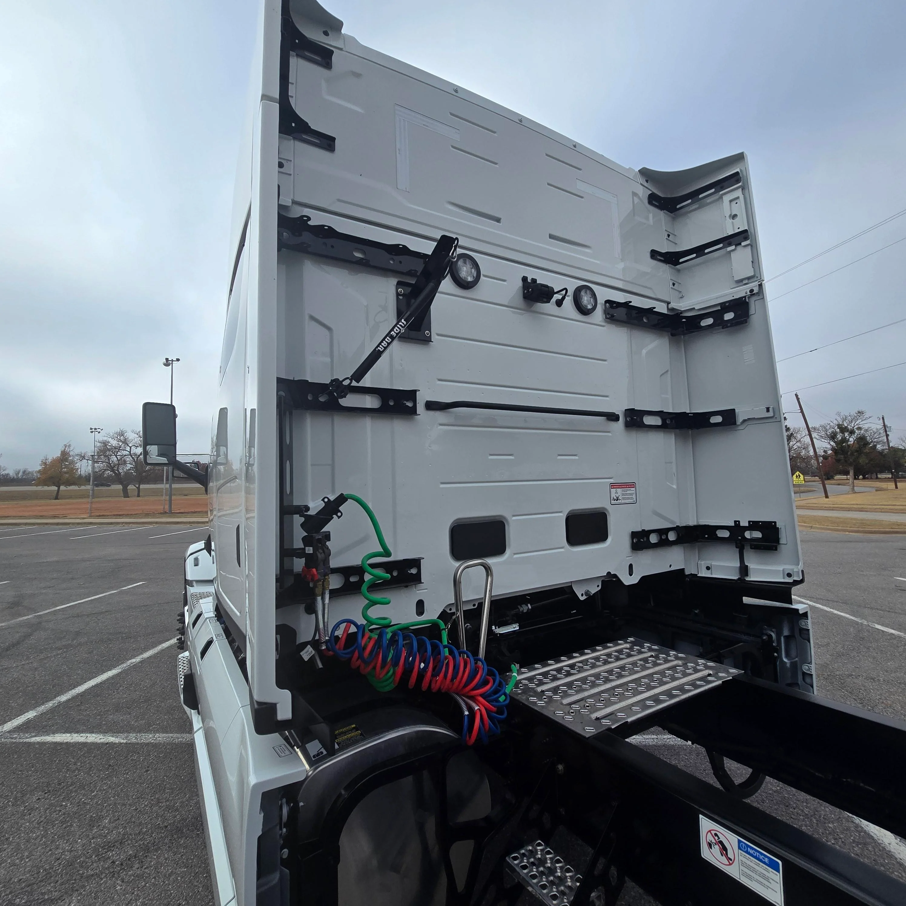 2026 Mack Pinnacle in Wichita Falls, TX — photo 9