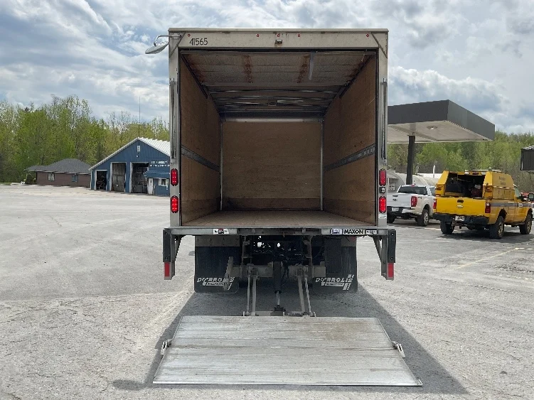 2020 Hino in Whitesboro, NY — photo 9