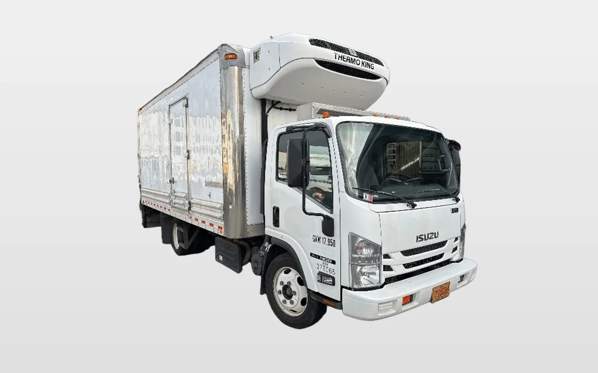 2019 Isuzu NQR - image 1