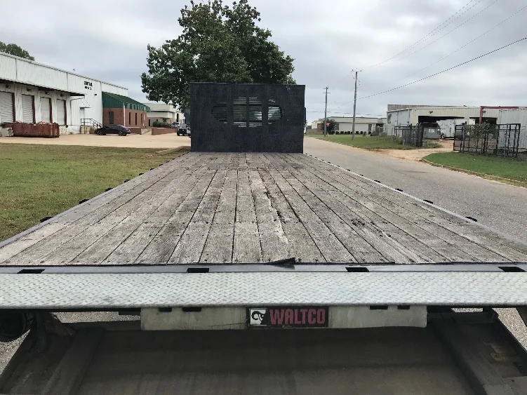 2019 Freightliner M2 106 - image 8