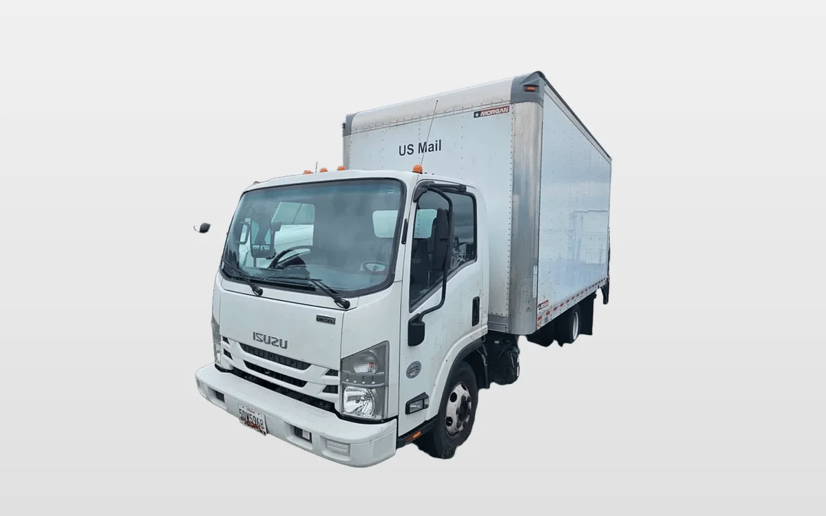 2020 Isuzu NPR - image 1