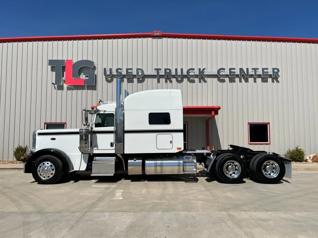 2022 Peterbilt 389 - image 7