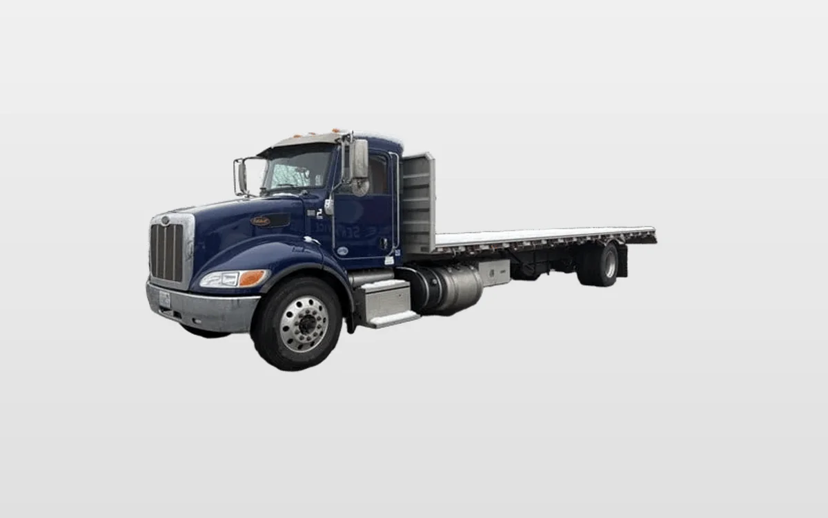 2019 PETERBILT 337 - image 1