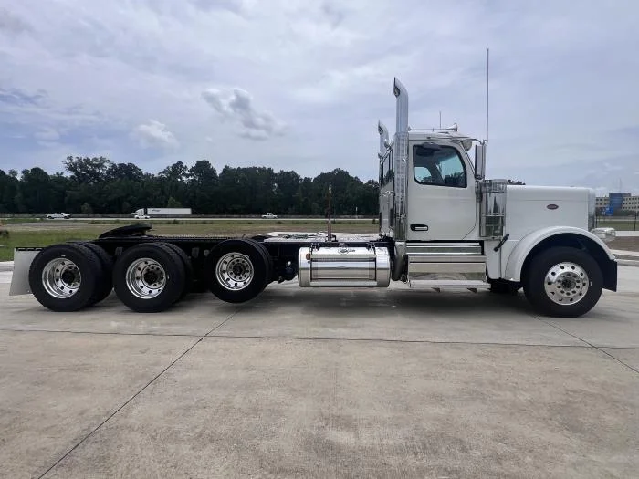 2026 Peterbilt 589 — photo 7