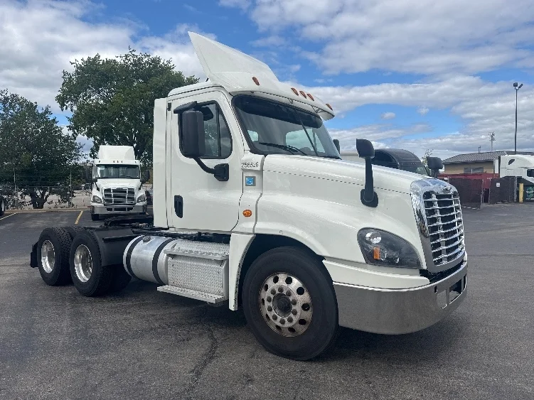 2019 Freightliner Cascadia in La Porte, IN