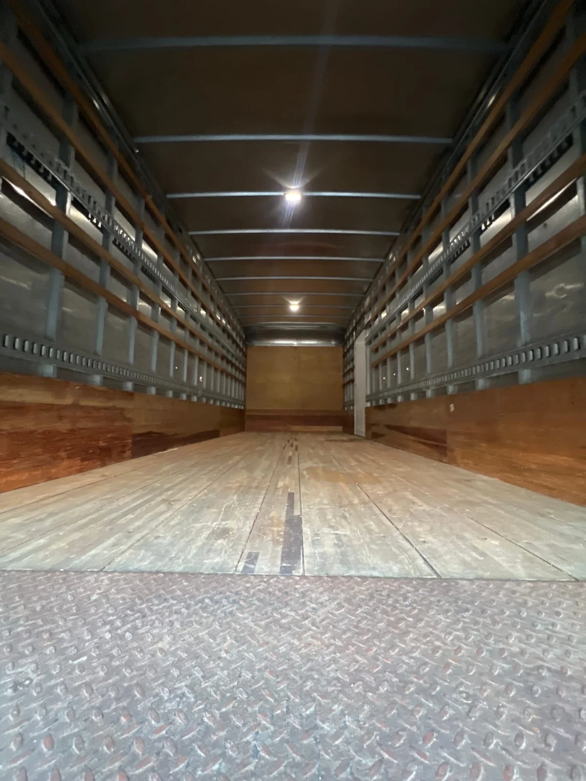 2019 International 4300 - image 8