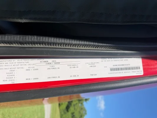 2022 Volvo VNL 760 in Nashville, TN — photo 22