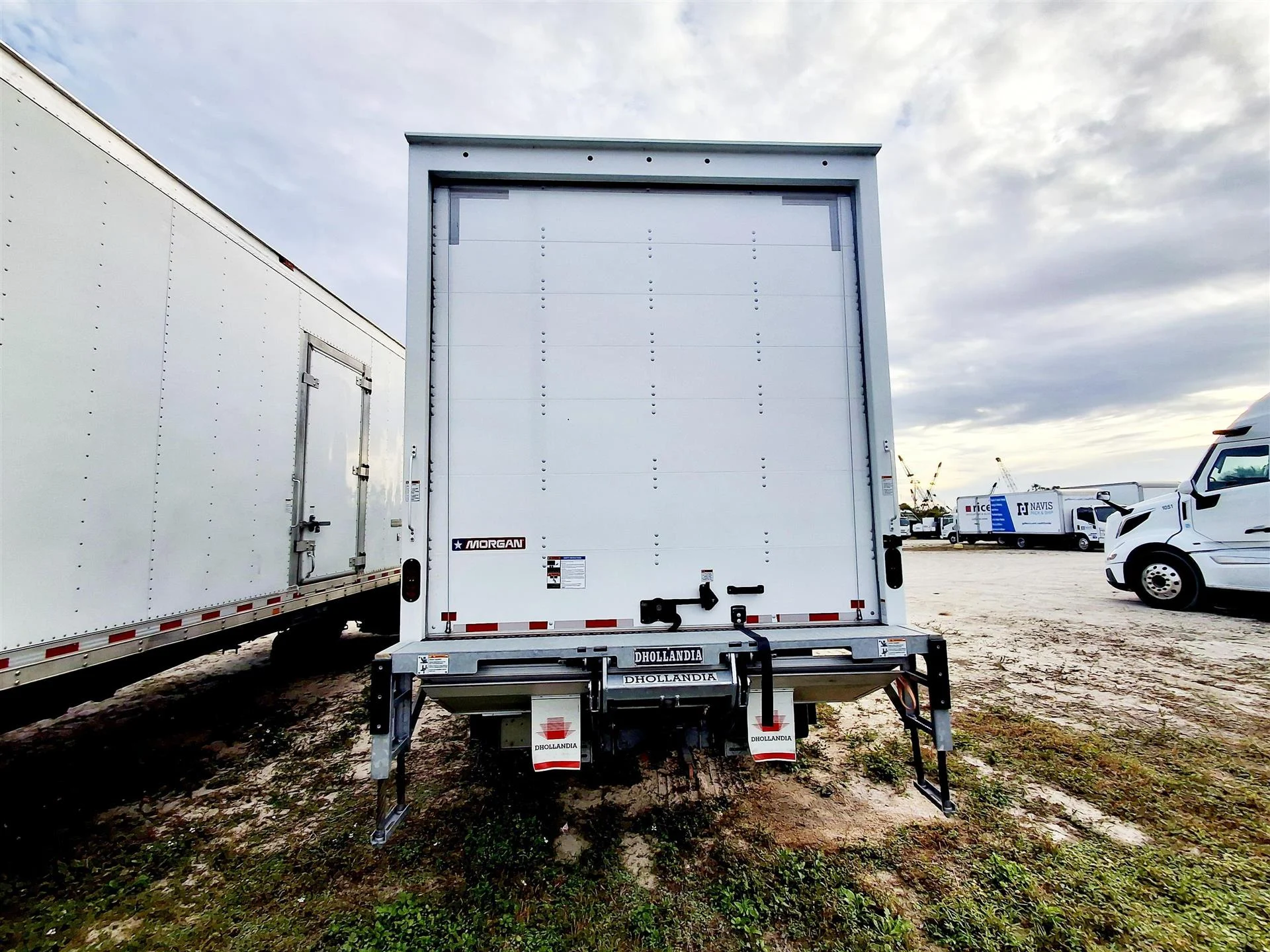 2024 Isuzu NPR in Tampa, FL — photo 3
