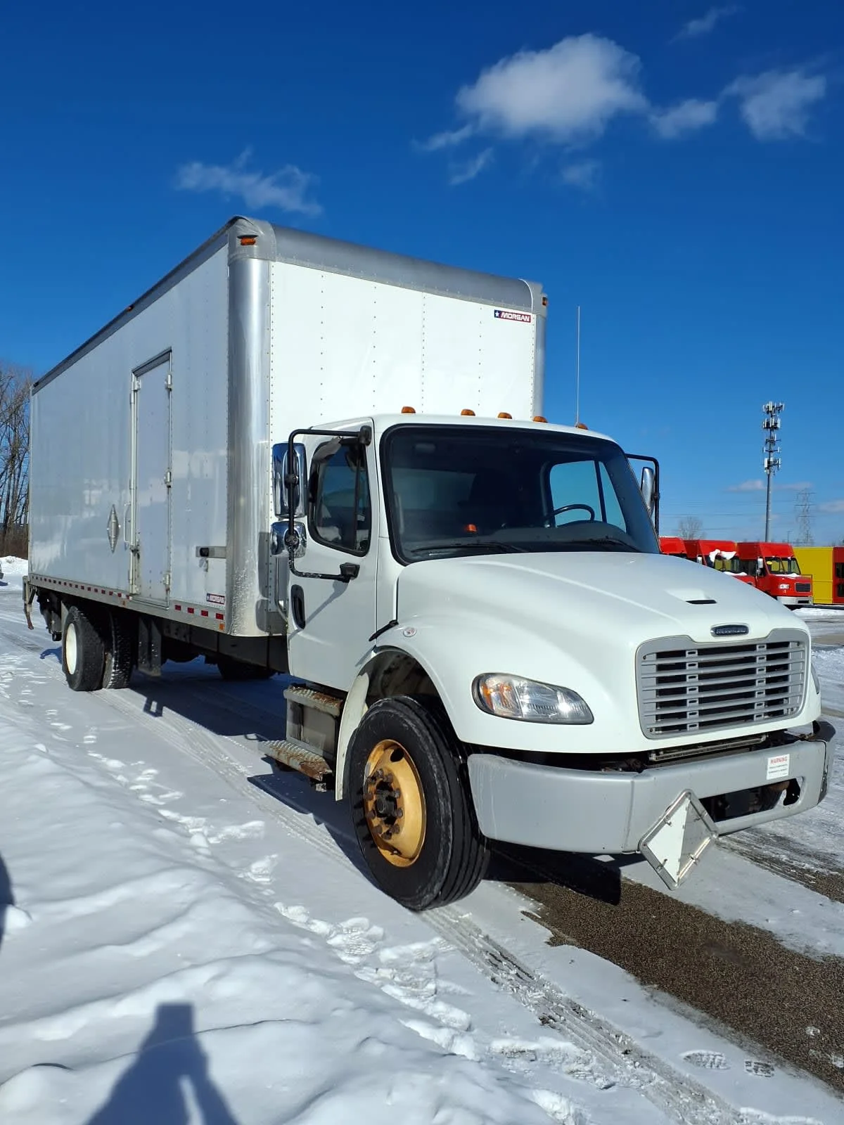 2018 Freightliner M2 106 in Cleveland, OH — photo 3