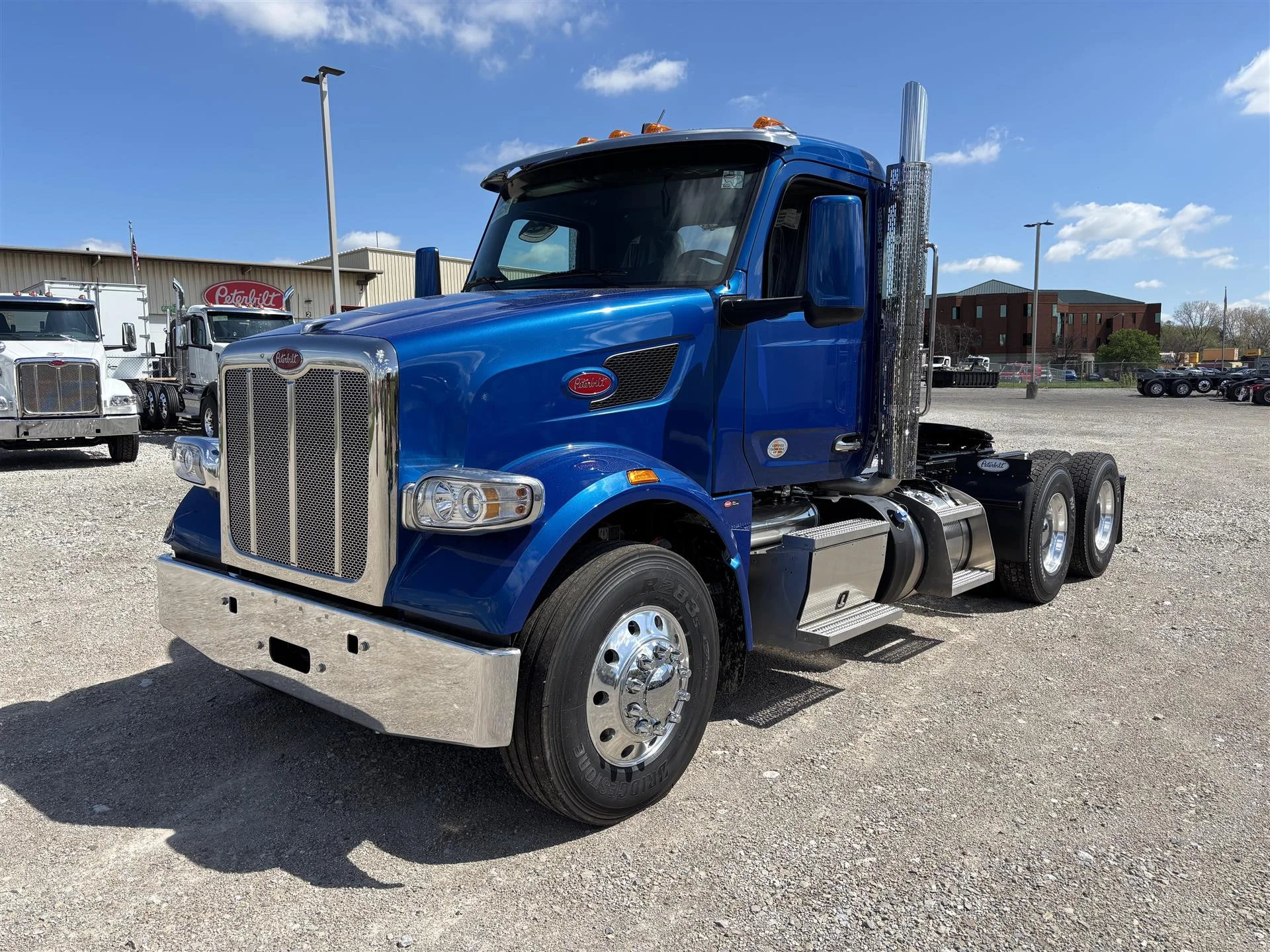 2027 Peterbilt 567 in Canton, OH