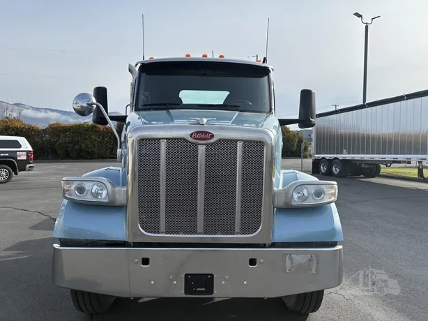 2023 Peterbilt 567 - image 6