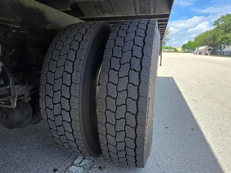 2023 Peterbilt 536 in Doral, FL — photo 7