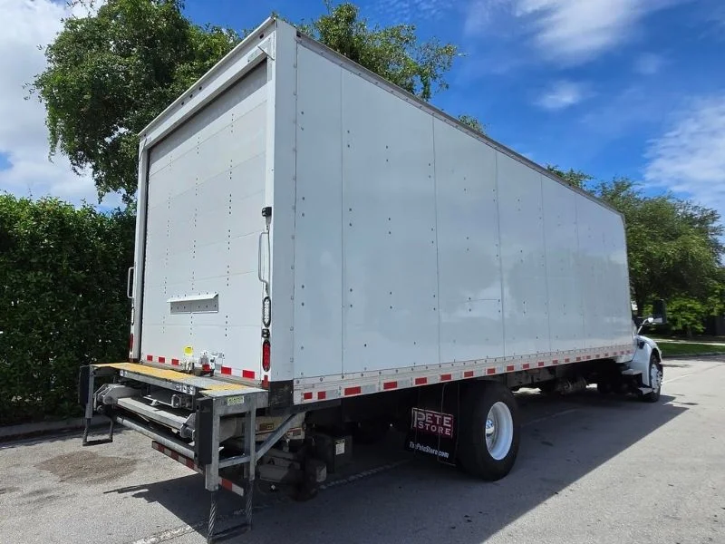 2023 Peterbilt 536 in Doral, FL — photo 13