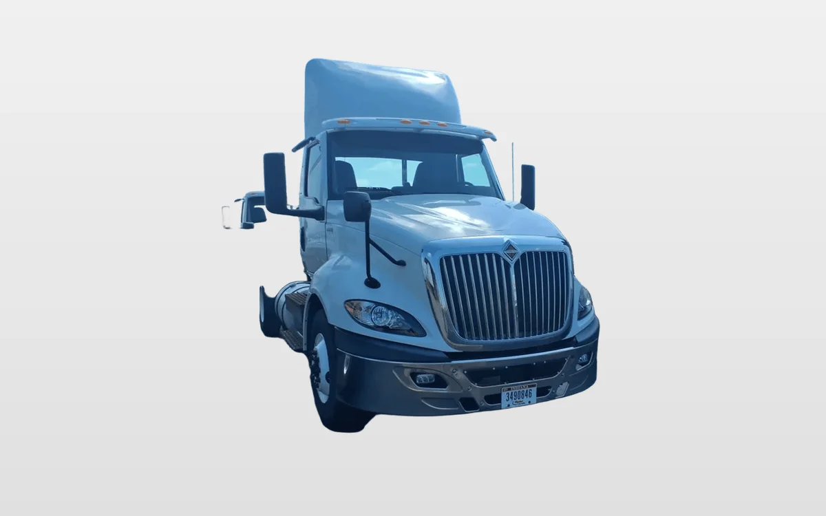 2019 International - image 1