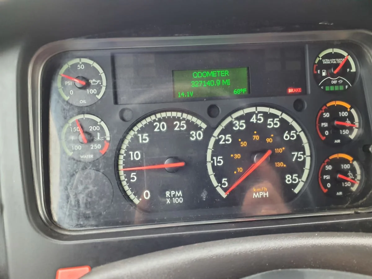 2018 Freightliner M2 106 in Springfield, MA — photo 11