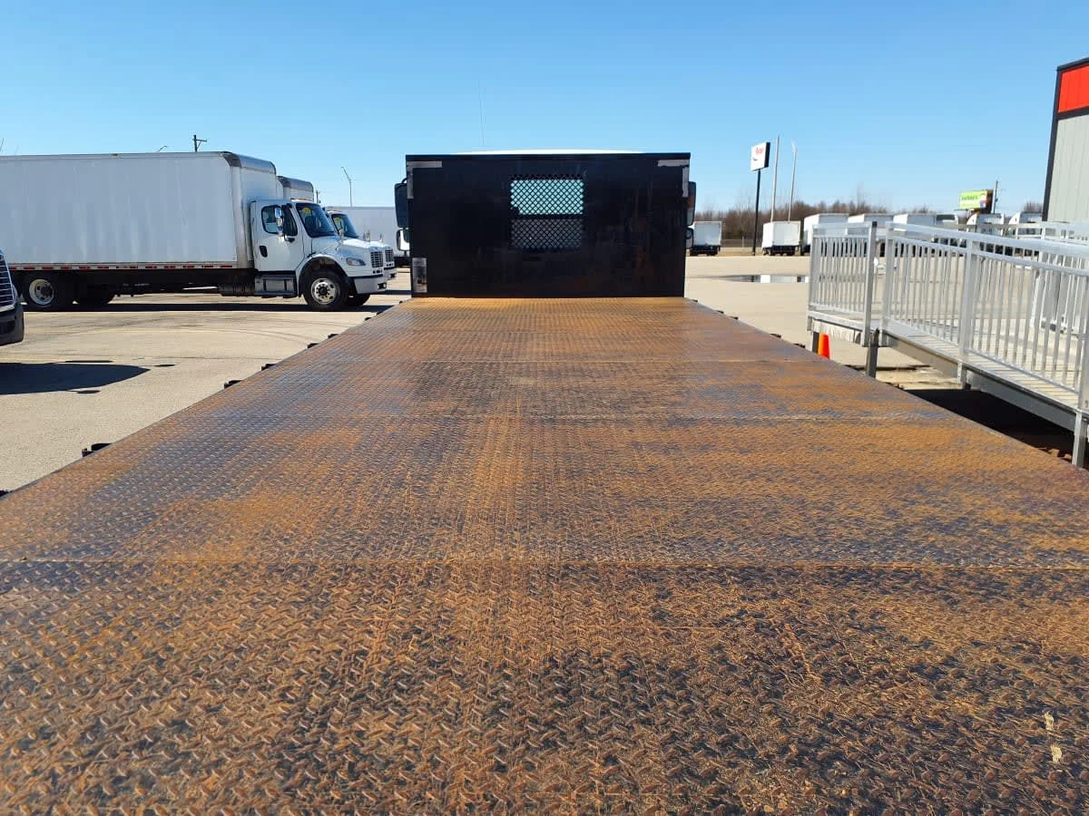 2019 Freightliner M2 106 in Clarksville, IN — photo 8