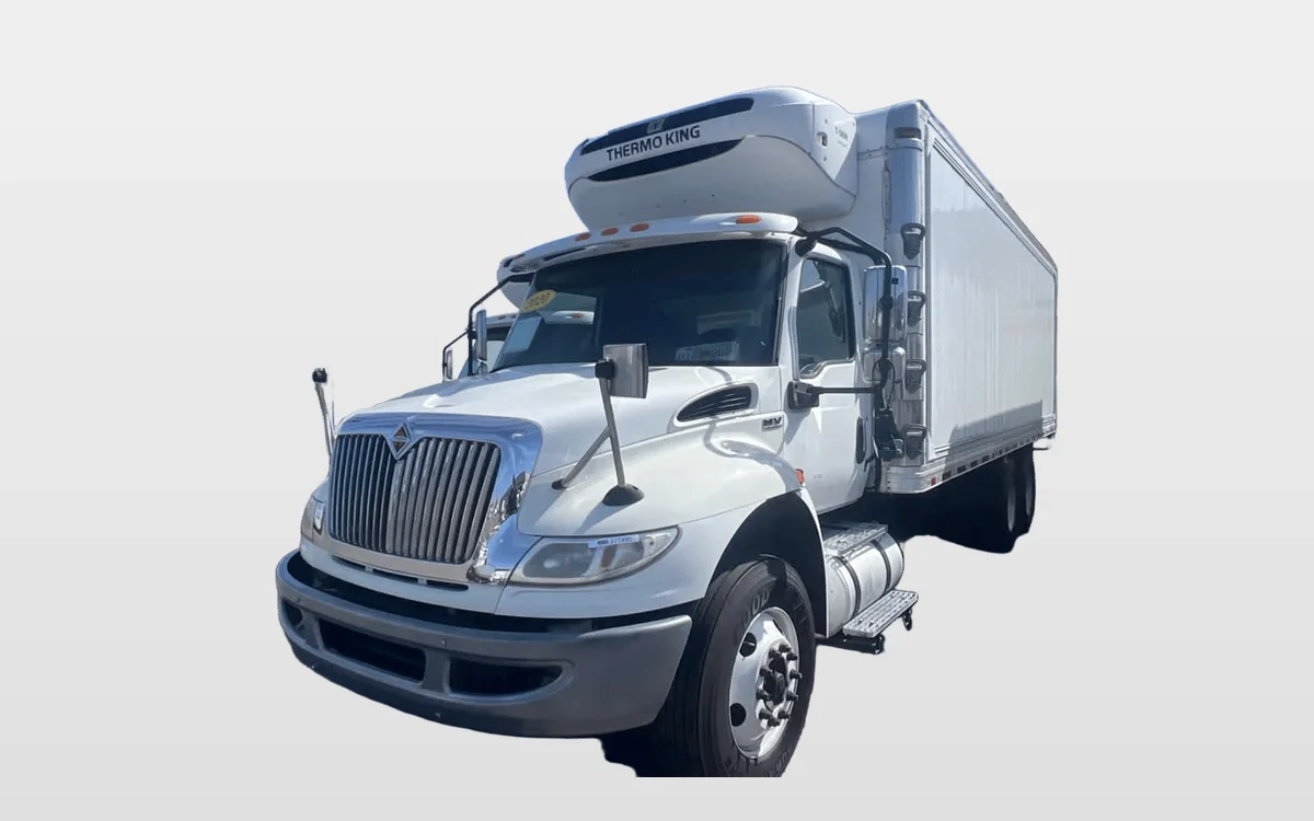 2020 International MV - image 1