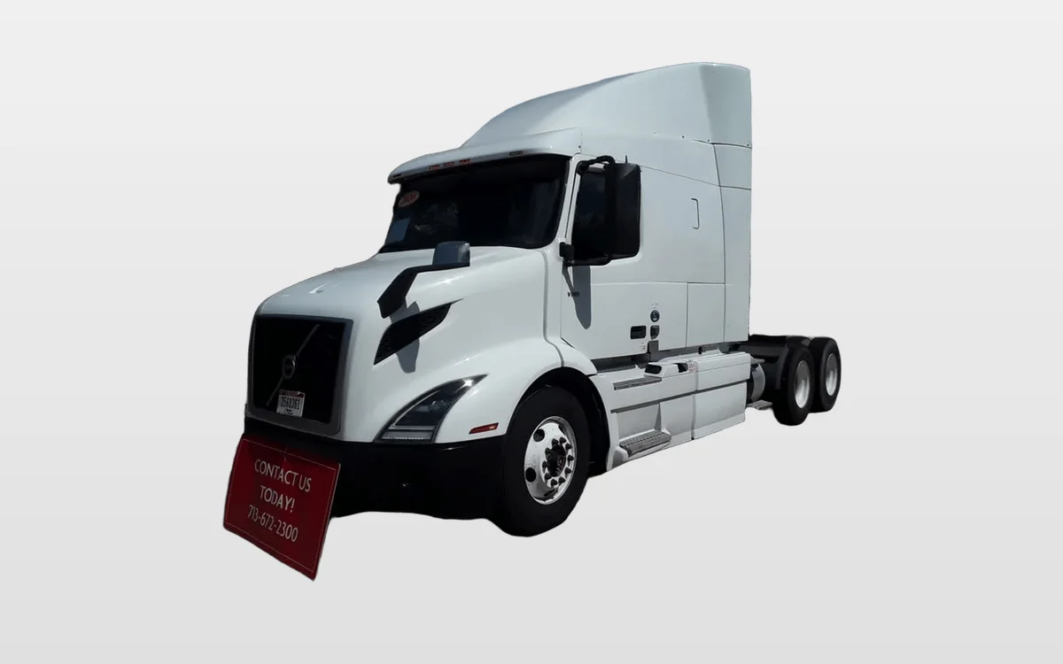 2020 Volvo - image 1